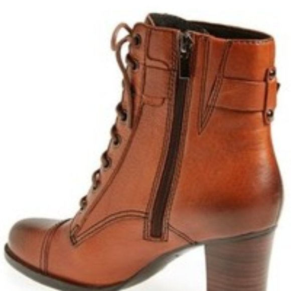 🎁  Clarks Women's Jolissa Gypsum Boot - Picture 5 of 12